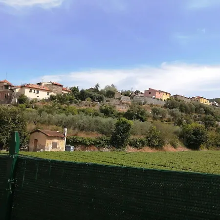 בית נופש Liguria Di Ponente Collina *
